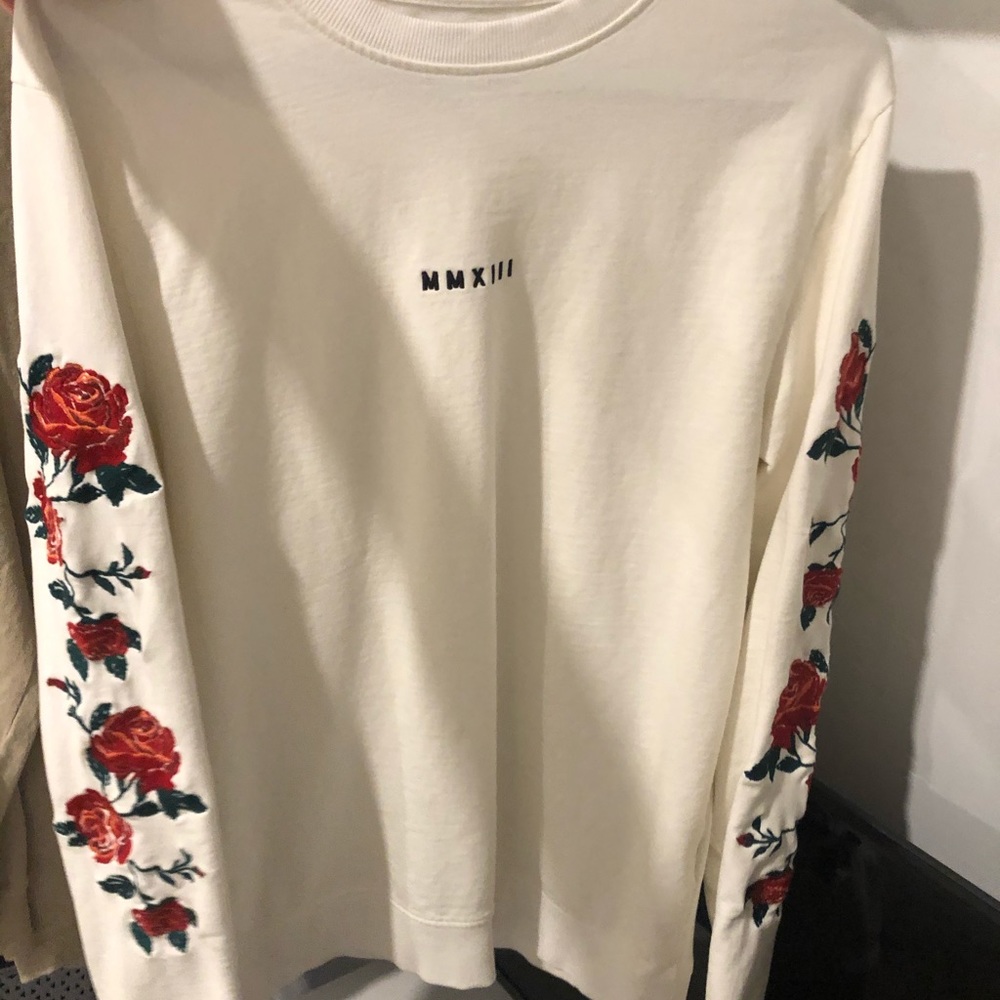 Thick Embroidered Rose Sweatshirt